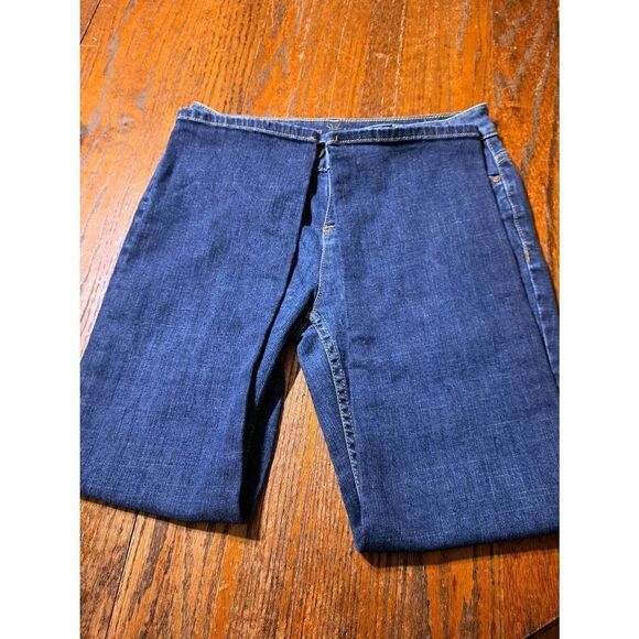 Size 4 Simply Vera Vera Wang Denim Blue Jeans Kemington Express Button - Picture 4 of 5